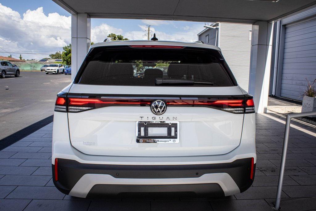 new 2025 Volkswagen Tiguan car, priced at $29,741