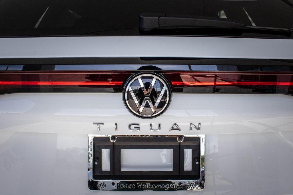 new 2025 Volkswagen Tiguan car, priced at $29,741