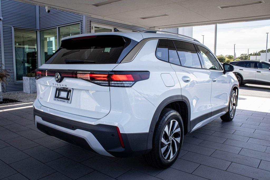 new 2025 Volkswagen Tiguan car, priced at $29,741