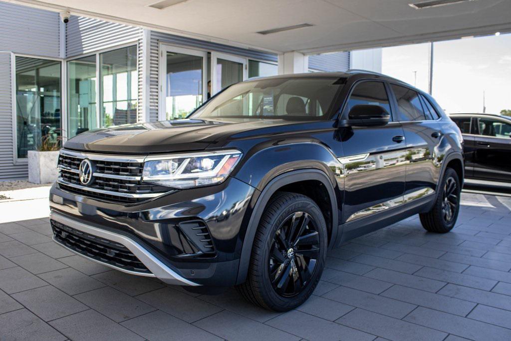 used 2022 Volkswagen Atlas Cross Sport car, priced at $27,995