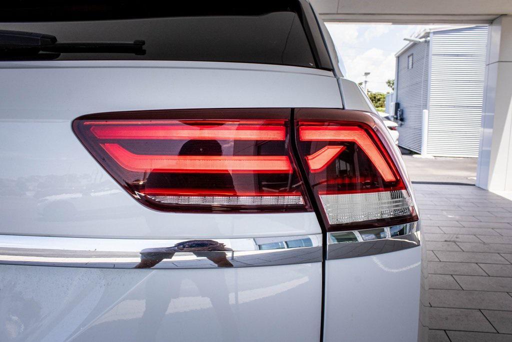 used 2020 Volkswagen Atlas Cross Sport car, priced at $19,995