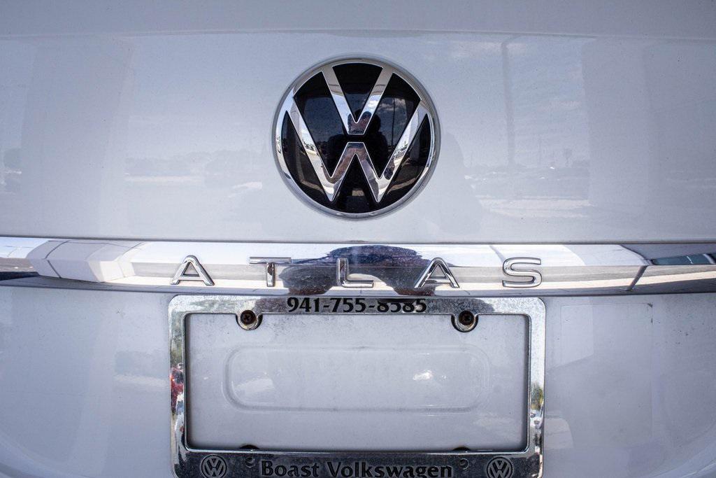 used 2020 Volkswagen Atlas Cross Sport car, priced at $19,995