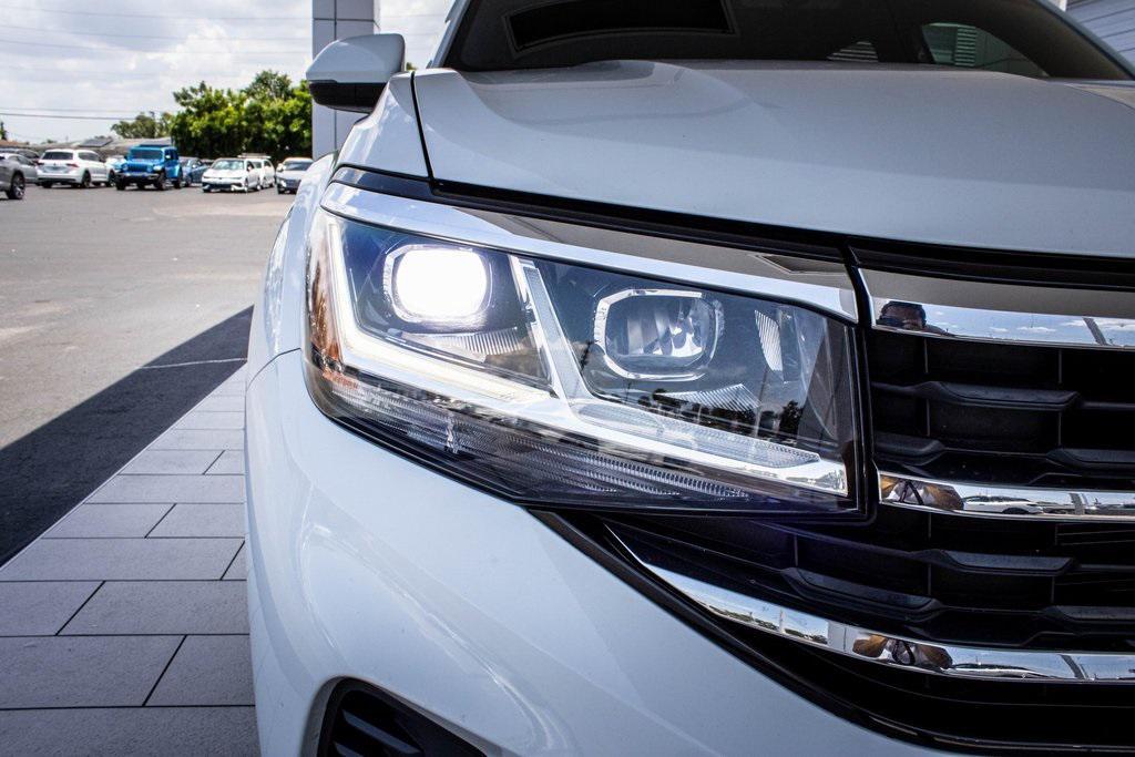 used 2020 Volkswagen Atlas Cross Sport car, priced at $19,995