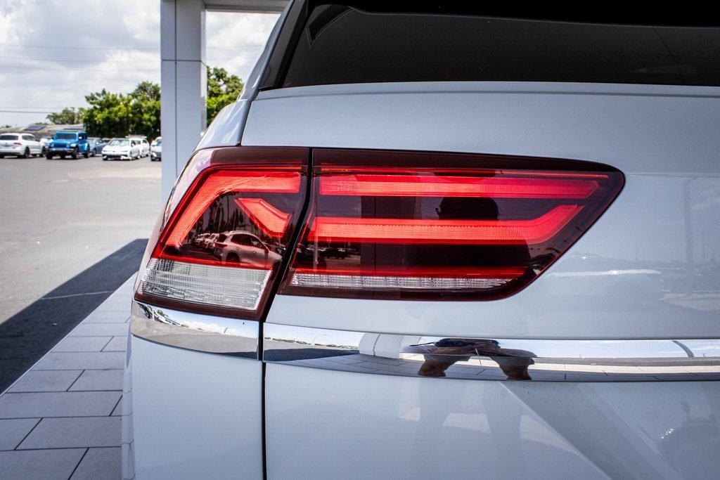 used 2020 Volkswagen Atlas Cross Sport car, priced at $19,995