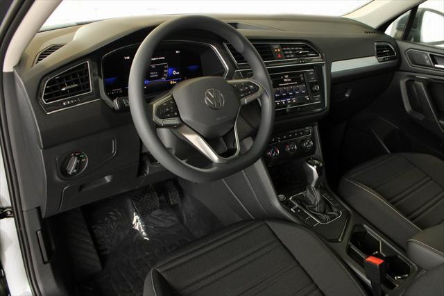 new 2024 Volkswagen Tiguan car, priced at $27,025