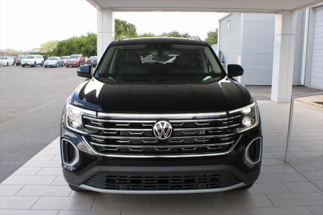 new 2025 Volkswagen Atlas car, priced at $46,656