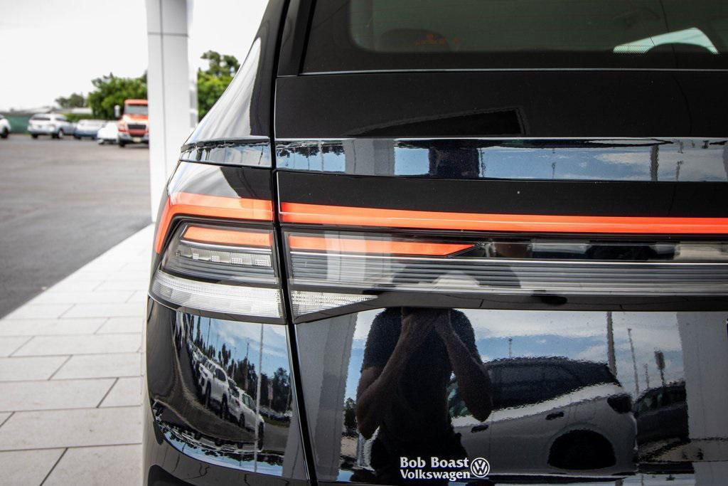 new 2025 Volkswagen Taos car, priced at $26,153