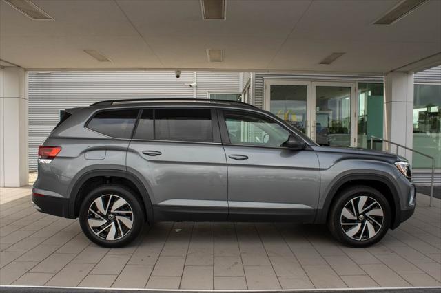 new 2025 Volkswagen Atlas car, priced at $42,486