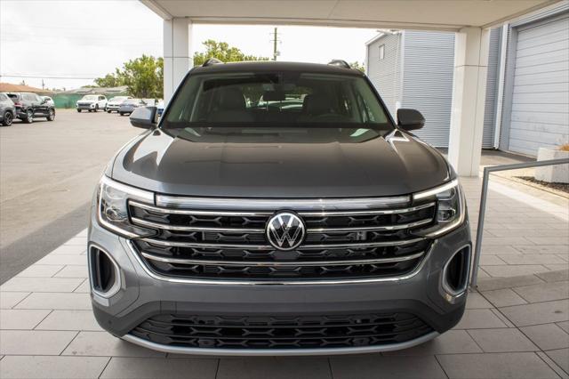 new 2025 Volkswagen Atlas car, priced at $42,486