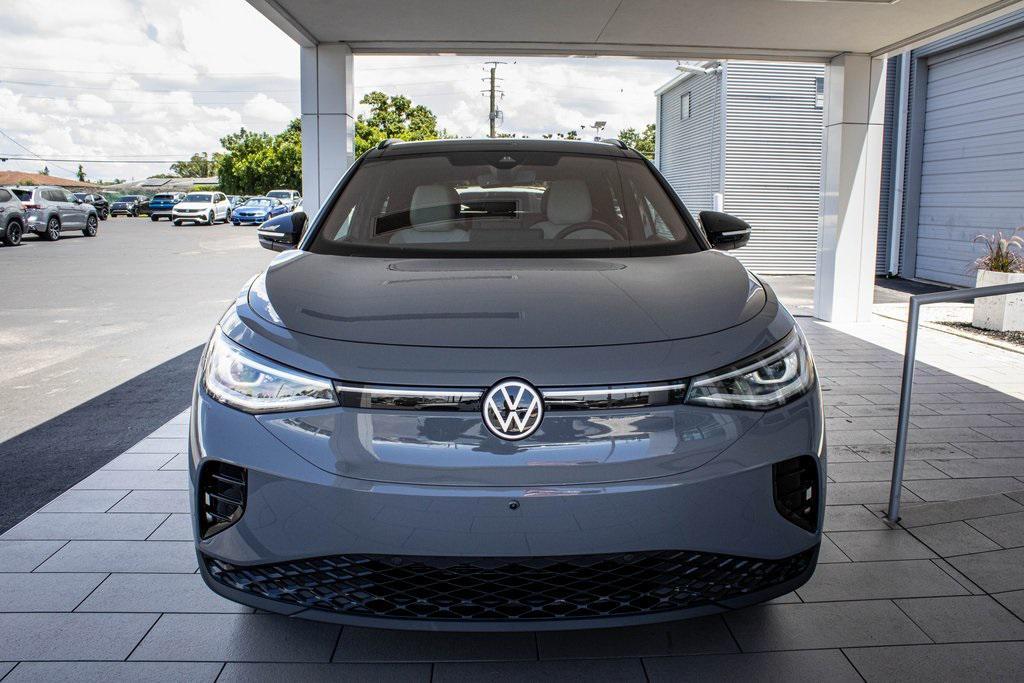 new 2025 Volkswagen ID.4 car, priced at $53,535