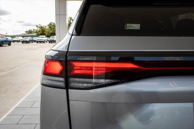 new 2025 Volkswagen Tiguan car, priced at $33,634
