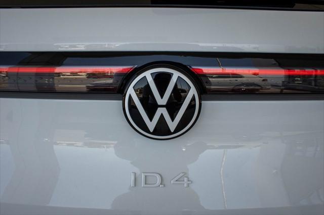 new 2025 Volkswagen ID.4 car, priced at $40,720