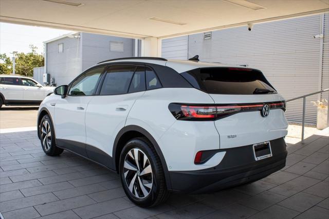 new 2025 Volkswagen ID.4 car, priced at $40,720