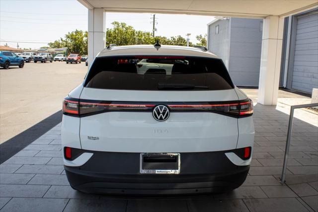 new 2025 Volkswagen ID.4 car, priced at $40,720
