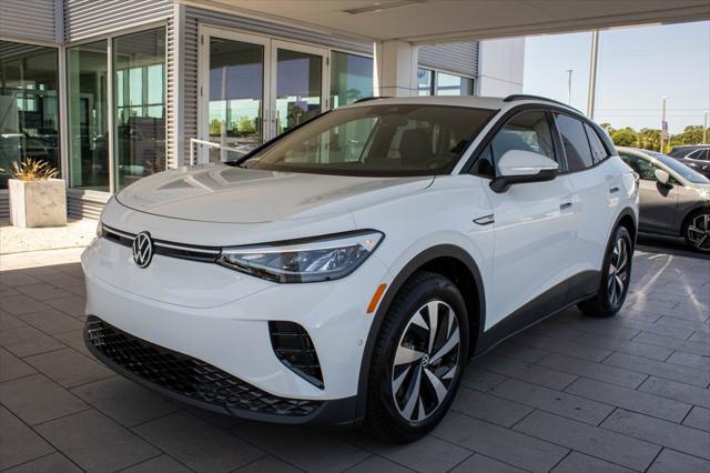 new 2025 Volkswagen ID.4 car, priced at $40,720
