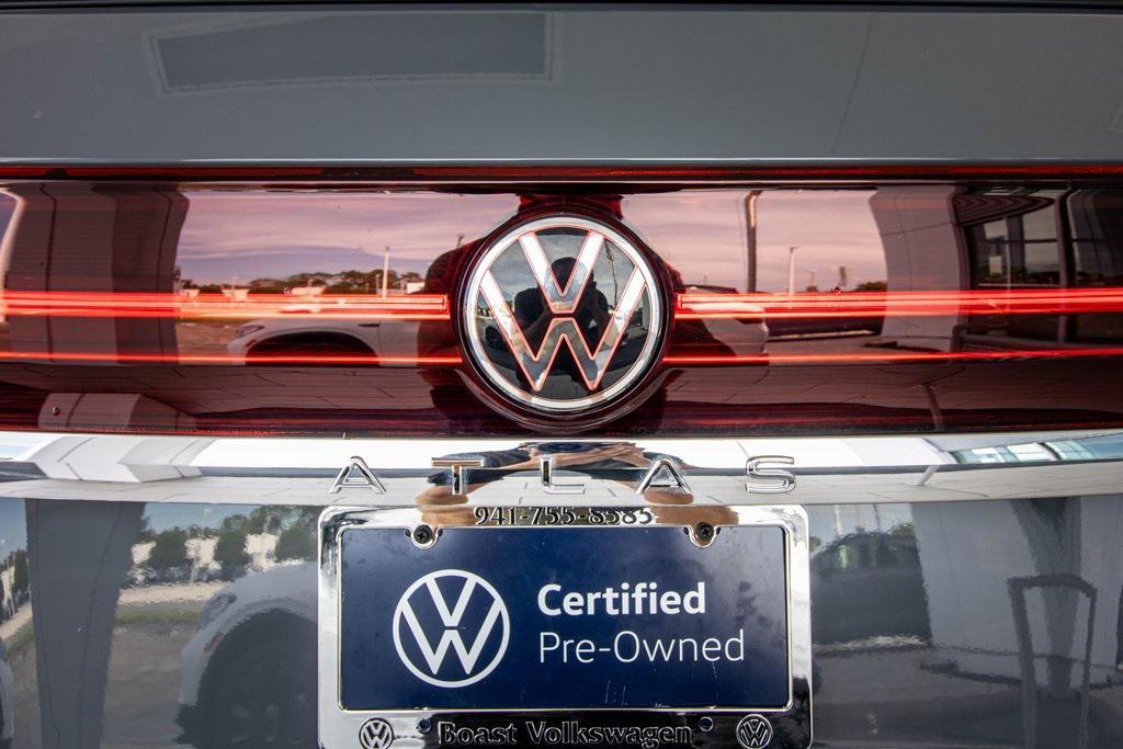 used 2025 Volkswagen Atlas car, priced at $37,995