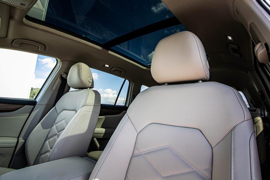 new 2026 Volkswagen Atlas car, priced at $45,637