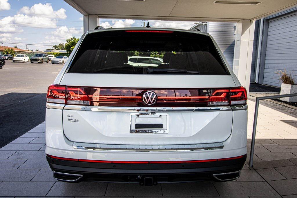 new 2026 Volkswagen Atlas car, priced at $45,637