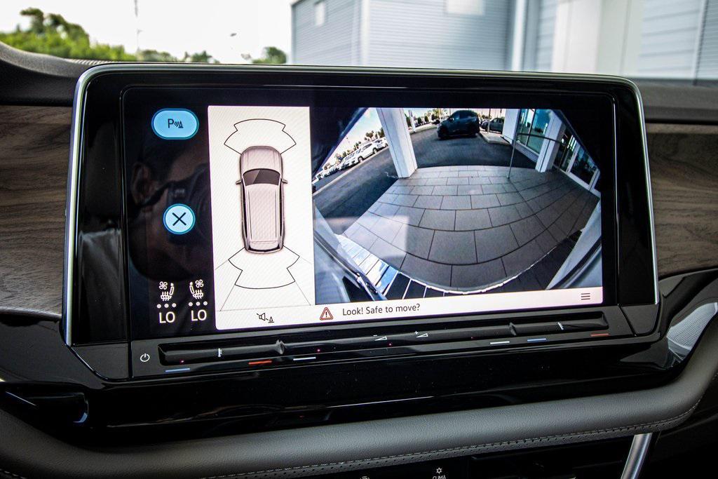 new 2026 Volkswagen Atlas car, priced at $45,637