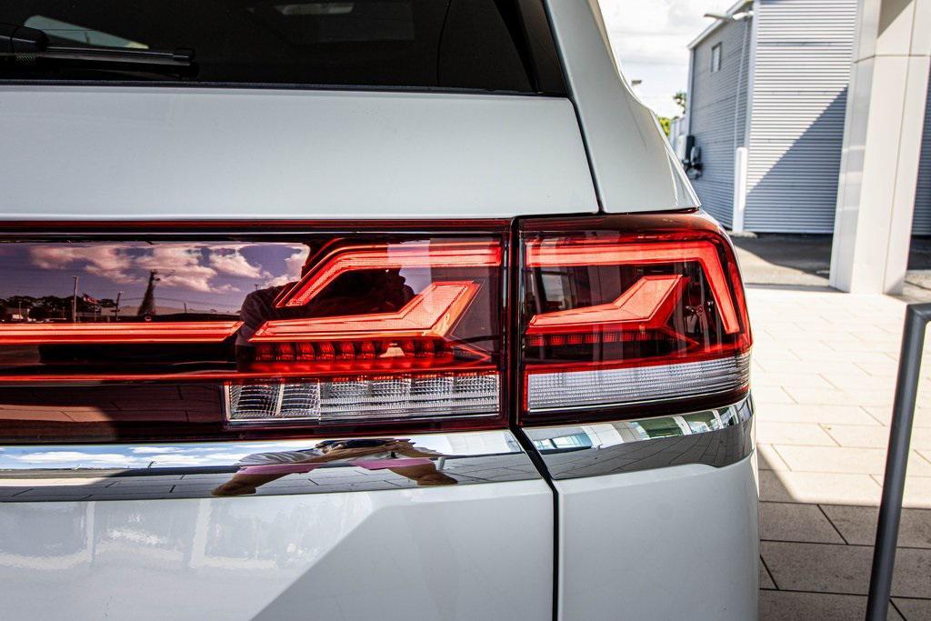 new 2026 Volkswagen Atlas car, priced at $45,637