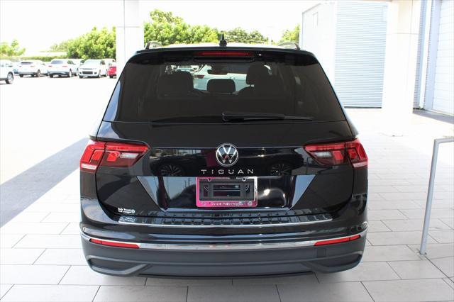 new 2024 Volkswagen Tiguan car, priced at $27,025