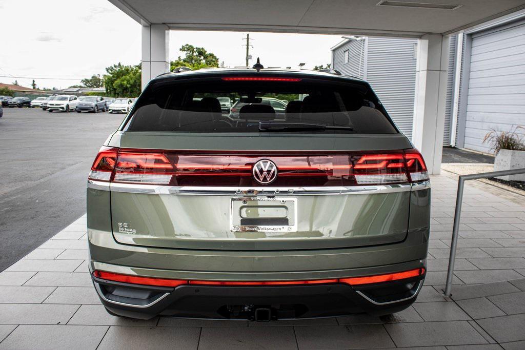 new 2026 Volkswagen Atlas Cross Sport car, priced at $43,026