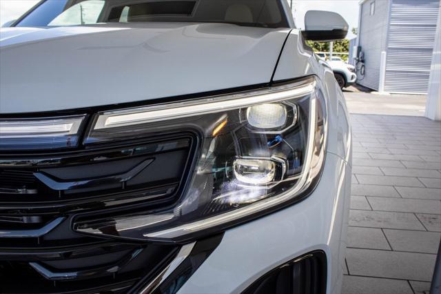 new 2025 Volkswagen Atlas Cross Sport car, priced at $41,860