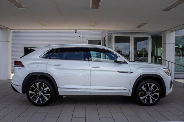 new 2025 Volkswagen Atlas Cross Sport car, priced at $52,706