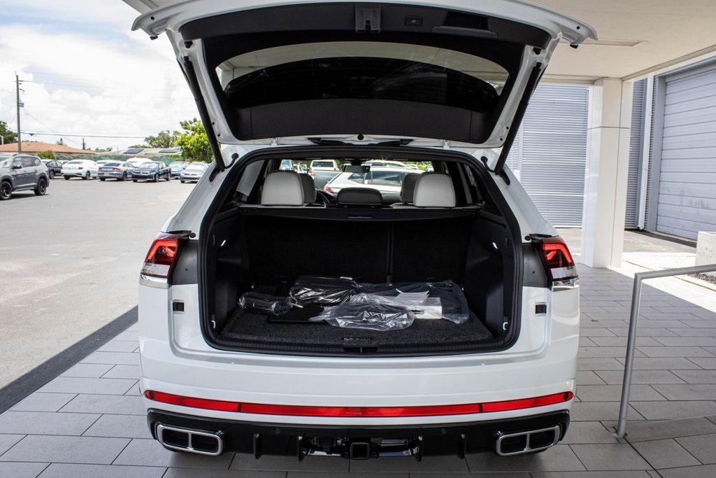 new 2025 Volkswagen Atlas Cross Sport car, priced at $49,861