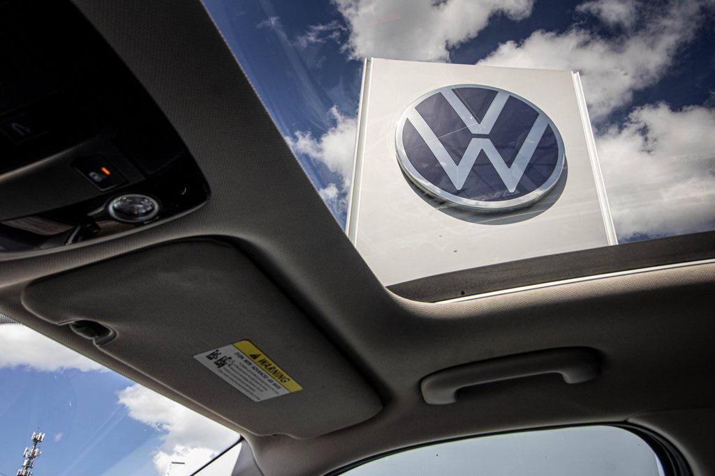 used 2023 Kia Sorento car, priced at $25,479