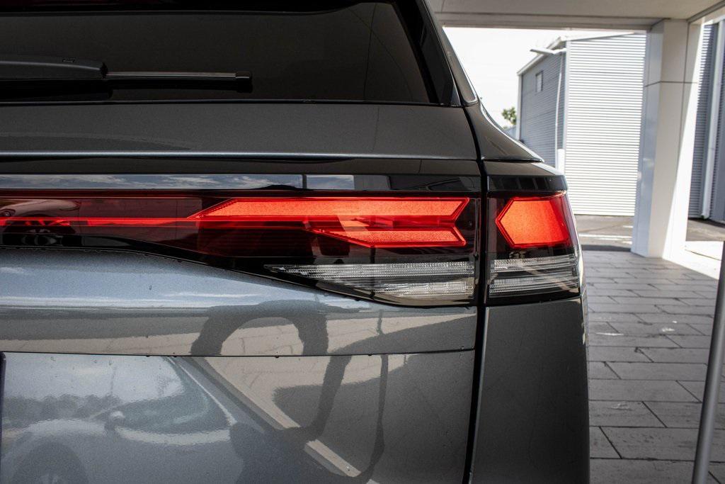 new 2025 Volkswagen Tiguan car, priced at $29,015