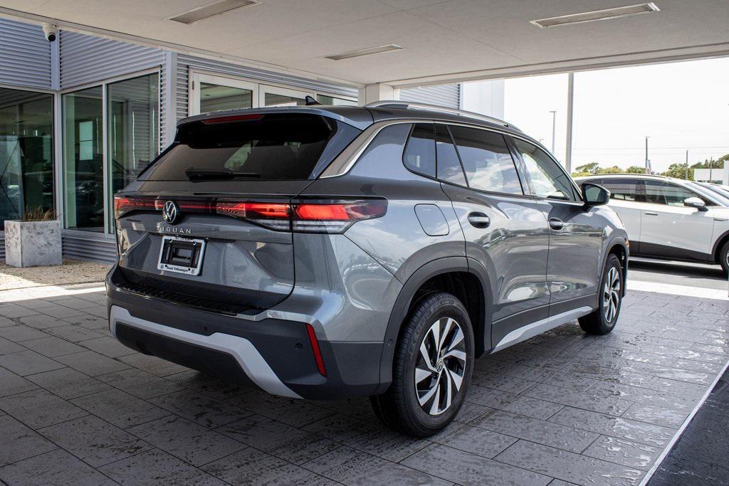 new 2025 Volkswagen Tiguan car, priced at $29,015
