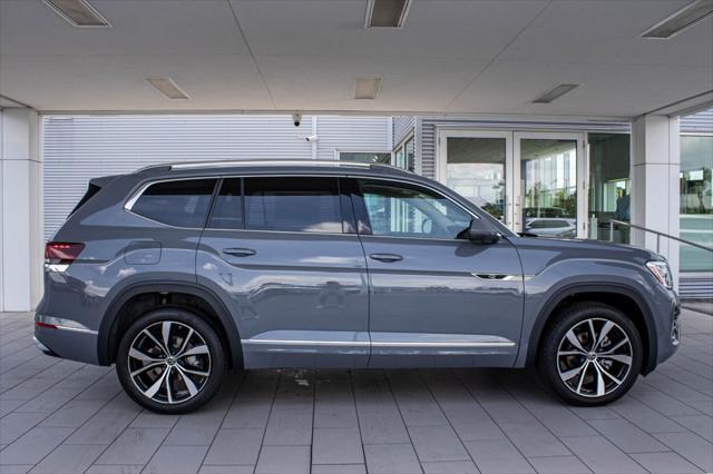 new 2025 Volkswagen Atlas car, priced at $51,105