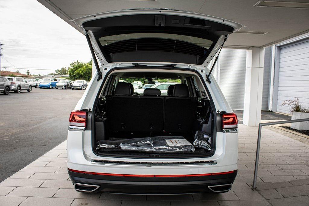 new 2026 Volkswagen Atlas car, priced at $39,883