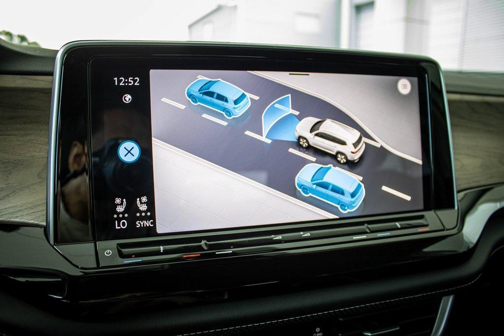 new 2026 Volkswagen Atlas car, priced at $39,883