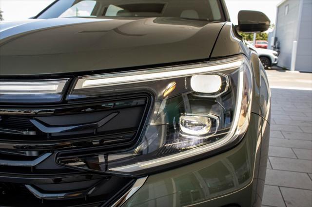 new 2025 Volkswagen Atlas car, priced at $53,168