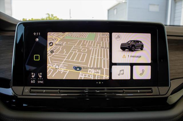 new 2025 Volkswagen Atlas car, priced at $53,168