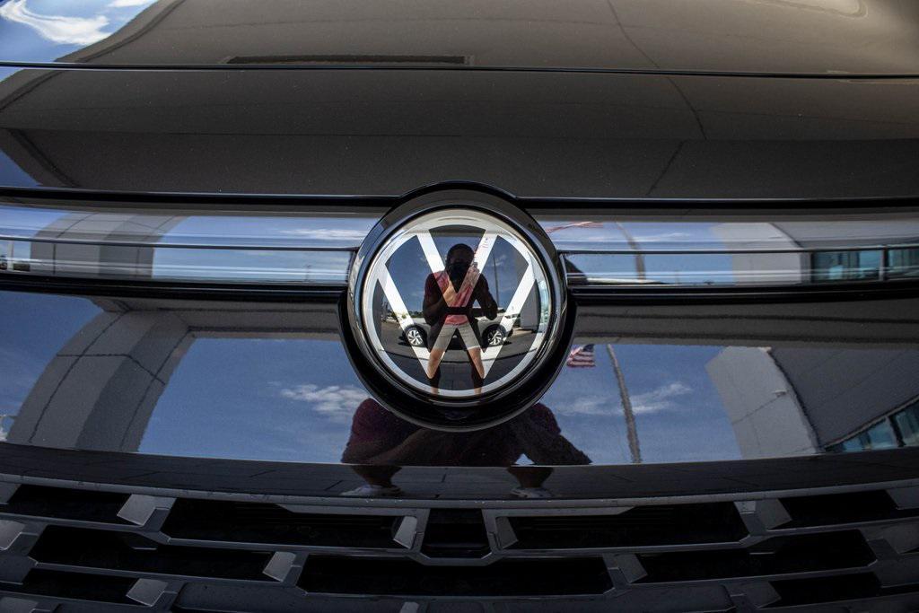 new 2025 Volkswagen Tiguan car, priced at $27,915