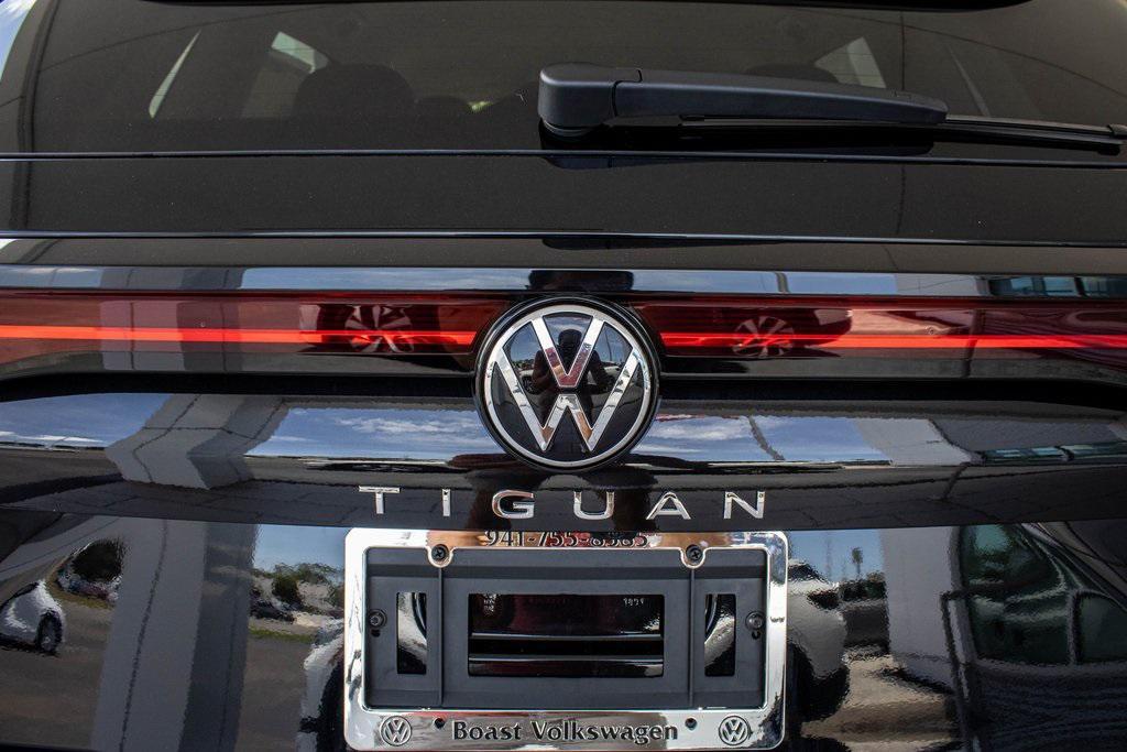 new 2025 Volkswagen Tiguan car, priced at $27,915
