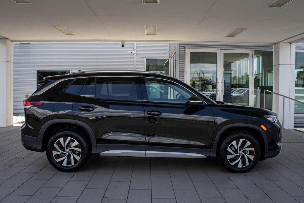 new 2025 Volkswagen Tiguan car, priced at $27,915