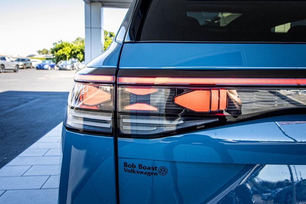 new 2026 Volkswagen Tiguan car, priced at $43,331