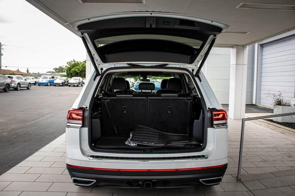 used 2025 Volkswagen Atlas car, priced at $38,797