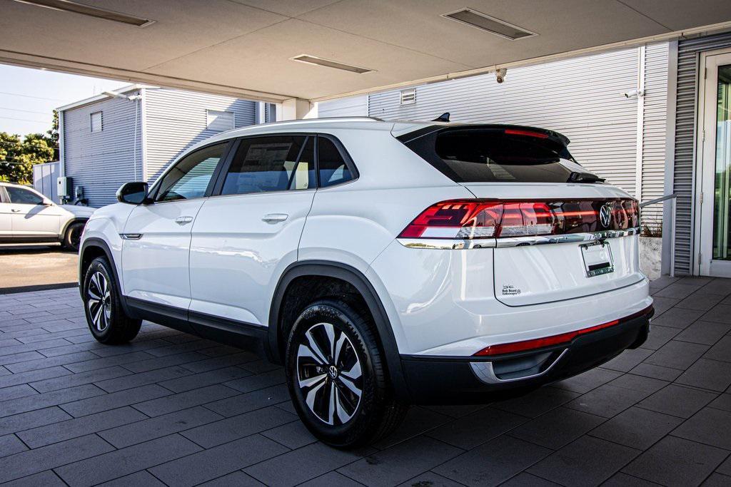 new 2026 Volkswagen Atlas Cross Sport car, priced at $38,822