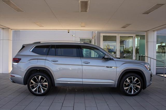 new 2025 Volkswagen Atlas car, priced at $53,766