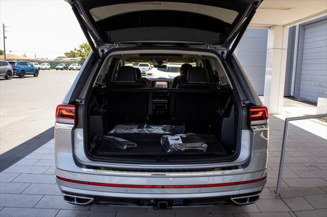 new 2025 Volkswagen Atlas car, priced at $53,766