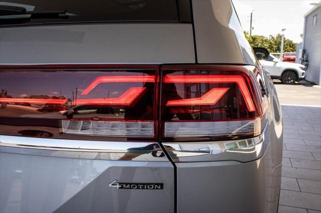 new 2025 Volkswagen Atlas car, priced at $53,766