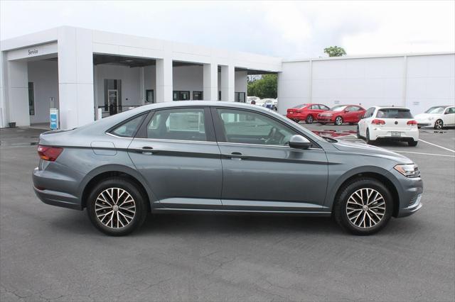 used 2021 Volkswagen Jetta car, priced at $18,837