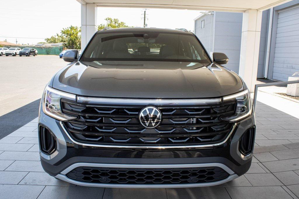 new 2025 Volkswagen Atlas Cross Sport car, priced at $37,762