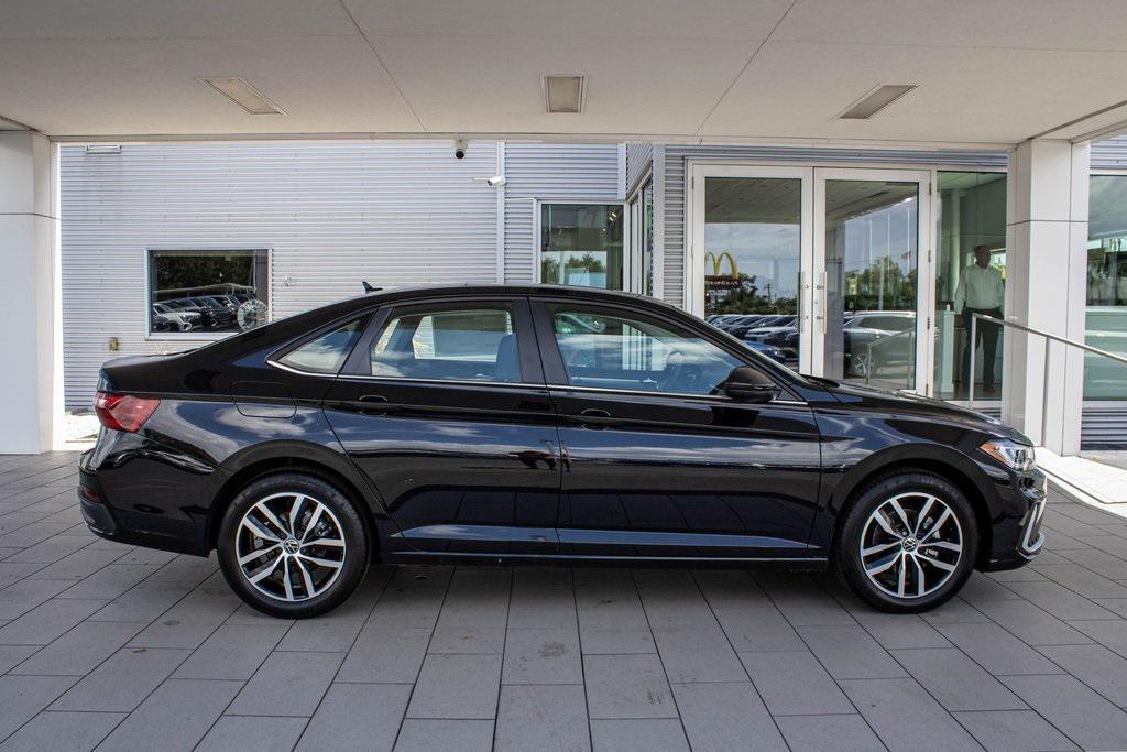 new 2025 Volkswagen Jetta car, priced at $27,152