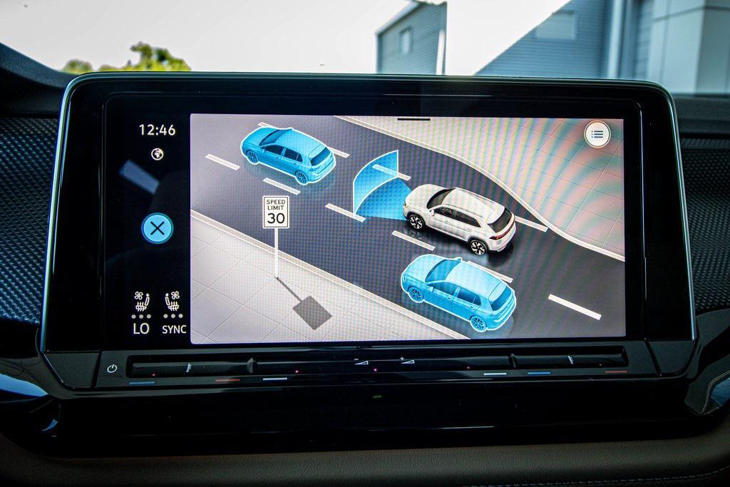 new 2026 Volkswagen Atlas Cross Sport car, priced at $50,801